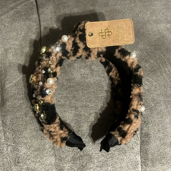 Simply Southern Accessories - NWT Simply Southern Leopard Headband